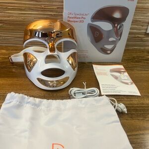 SpectraLite FaceWare Pro LED Mask - White and Gold
